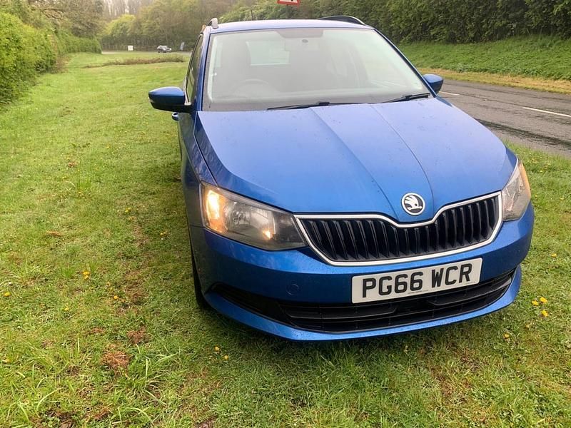 Used Skoda Fabia SE 2017 Blue Estate