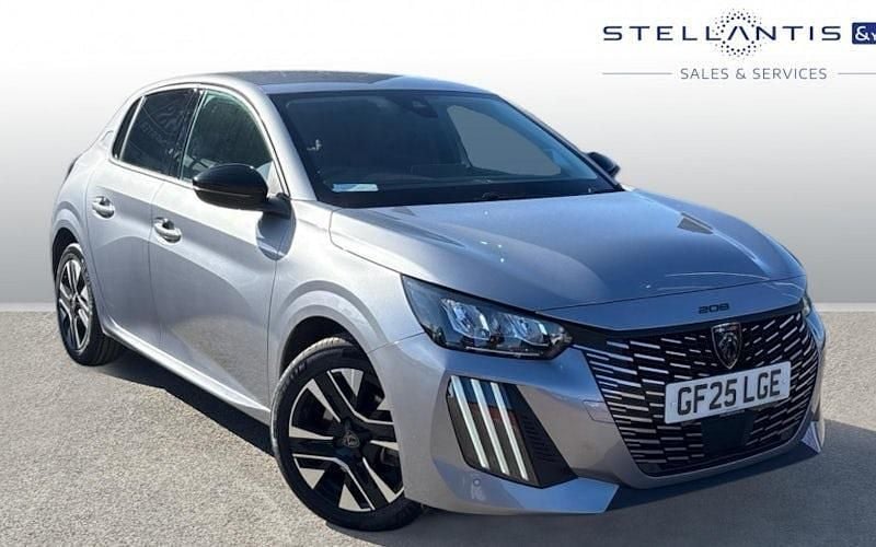 Used Peugeot 208 Allure 101 HP (74 kW) 2025 Hatchback