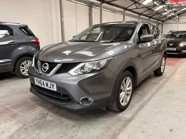 Used Nissan Qashqai Acenta Premium 110 HP (80 kW) 2014 Grey SUV