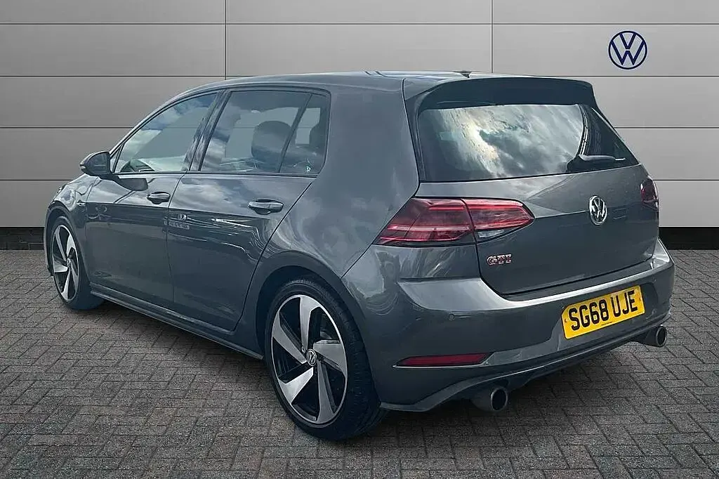 Used VW Golf VII GTI 245 HP (180 kW) 2018 Grey Hatchback