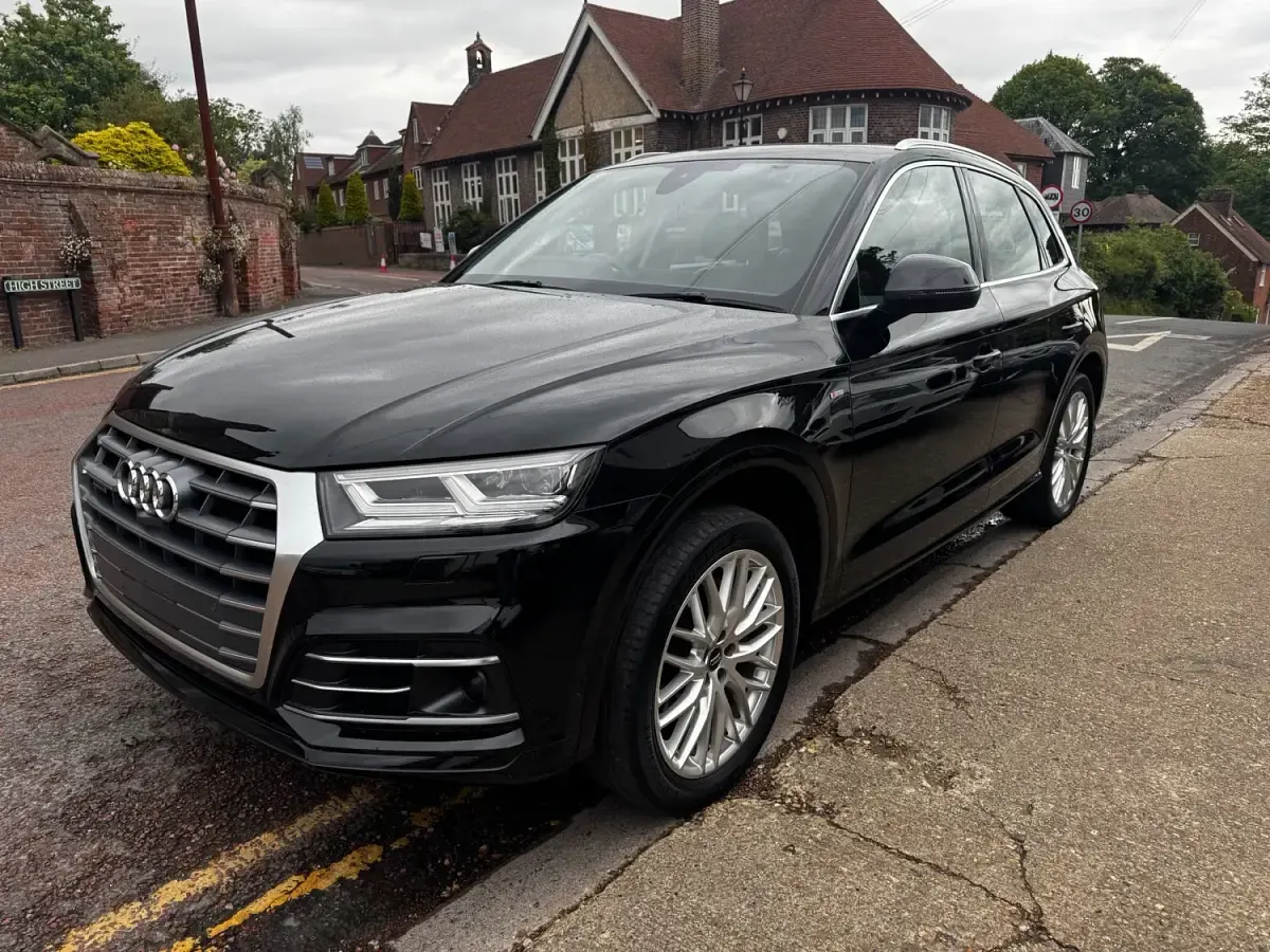 Begagnad Audi Q5 S-Line 2017 Svart SUV