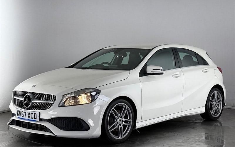 Used Mercedes A160 AMG line 102 HP (75 kW) 2018 White Hatchback