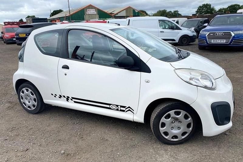 Used Citroën C1 68 HP (50 kW) 2014 White Hatchback