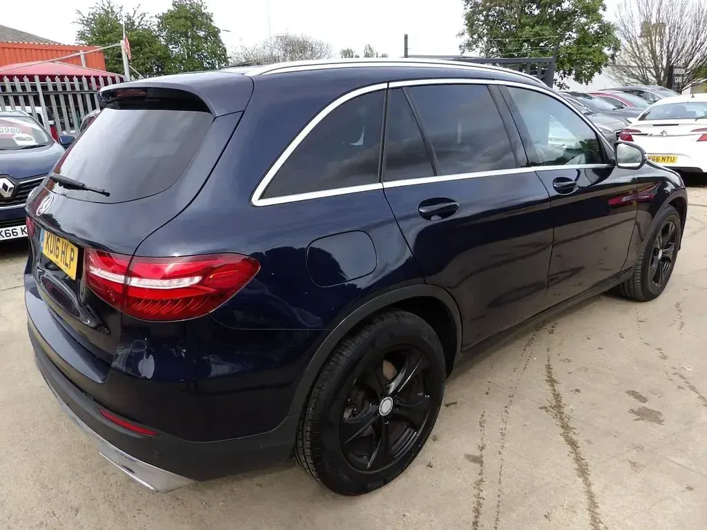 Used Mercedes GLC250 204 HP (150 kW) 2016 Blue SUV