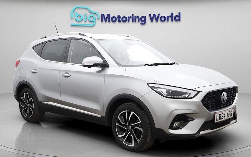 Used MG ZS Exclusive 111 HP (81 kW) 2024 Hatchback