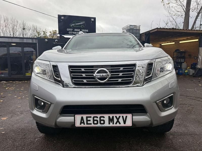 Used Nissan Navara Tekna 2016 Silver Pickup