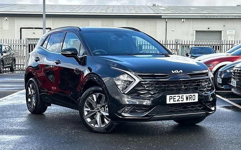 Used 2025 Kia Sportage 2 SUV | £28,932 (Good price) - Image 1/4