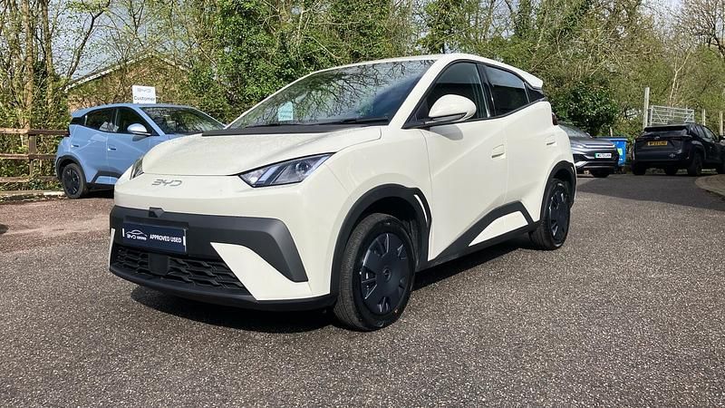 Ny BYD Dolphin Surf Active 64 kW (88 HK) 2026 Vit Halvkombi