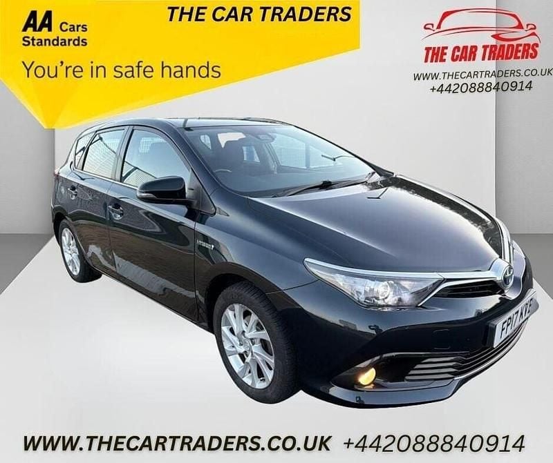 Grey Used 2017 Toyota Auris Hybrid Business Edition Hatchback | £10,488 (Fair price) - Image 1/4