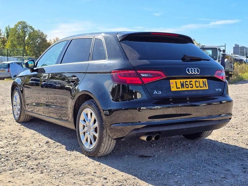 Used Audi A3 Sportback Business 150 HP (110 kW) 2015 Black Hatchback