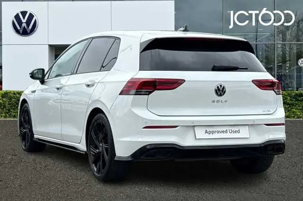 Used VW Golf VIII 150 HP (110 kW) 2024