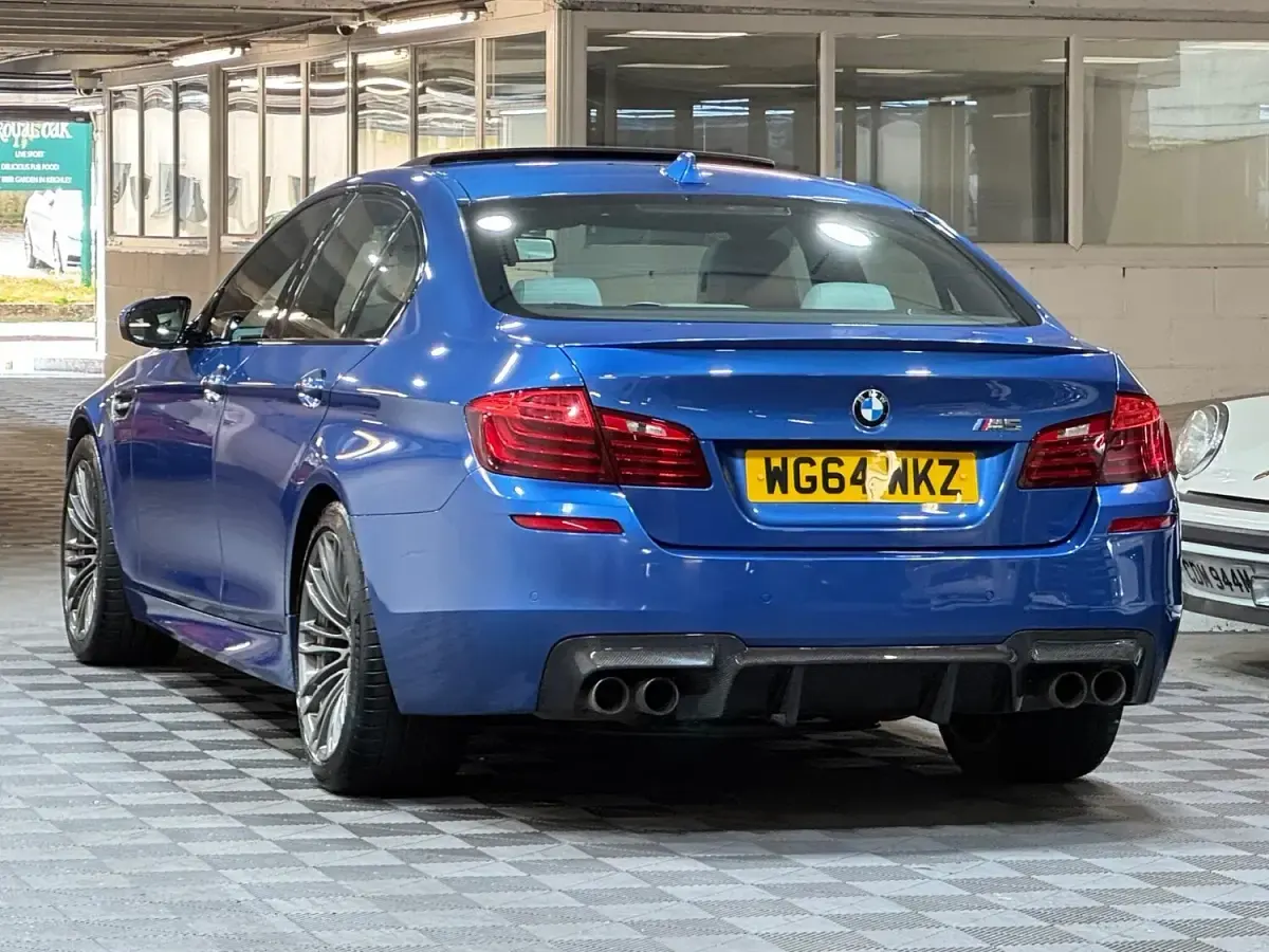 Used BMW M5 M Sport 2015 Blue Sedan