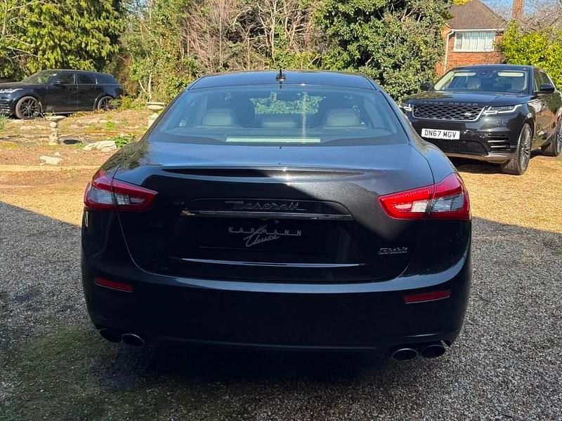 Used Maserati Ghibli 410 HP (301 kW) 2015 Black Sedan
