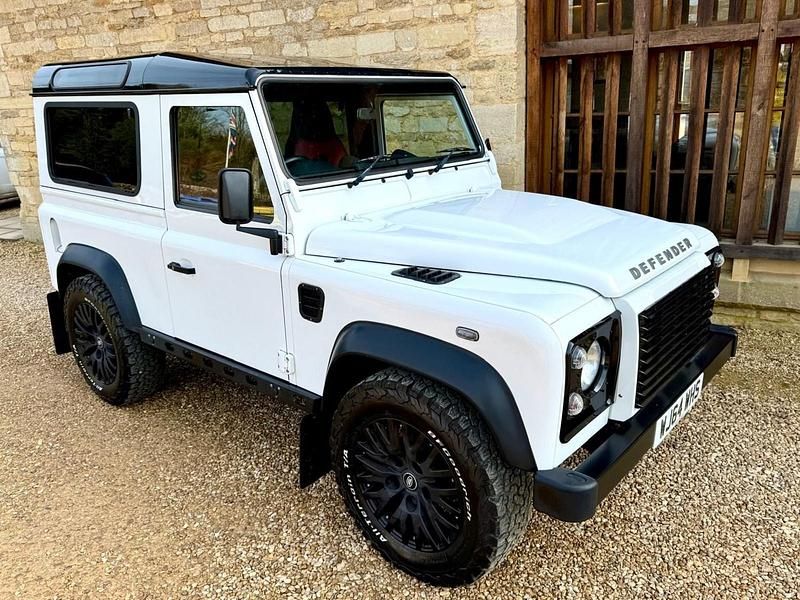 Used Land Rover Defender 2014 White Estate
