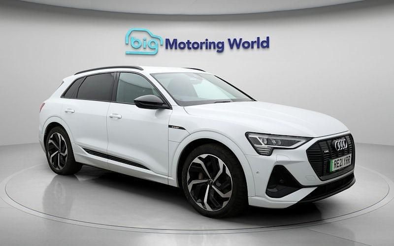 Used Audi e-tron Black Edition 300 kW (408 HP) 2021 White SUV