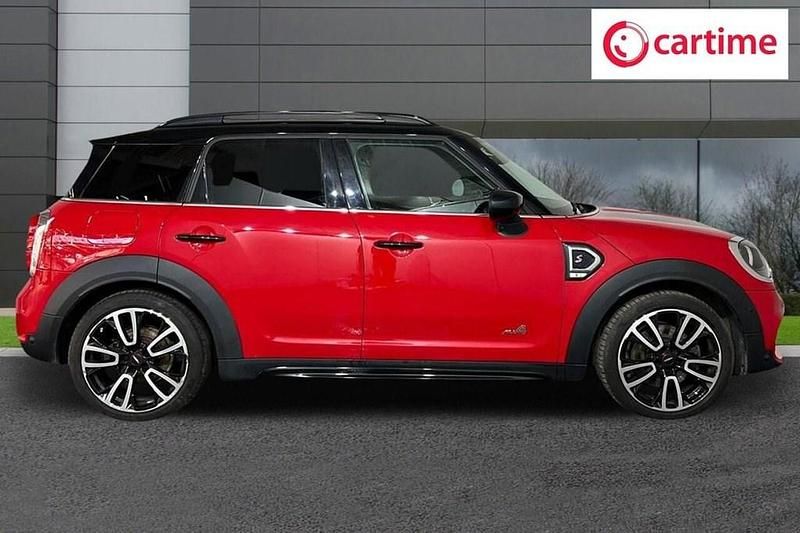 Used Mini Cooper S Countryman Sport 192 HP (141 kW) 2019 Red SUV