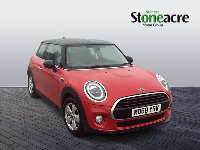 Red Used 2018 Mini Cooper Hatch Hatchback | £10,000 (Fair price) - Image 1/4