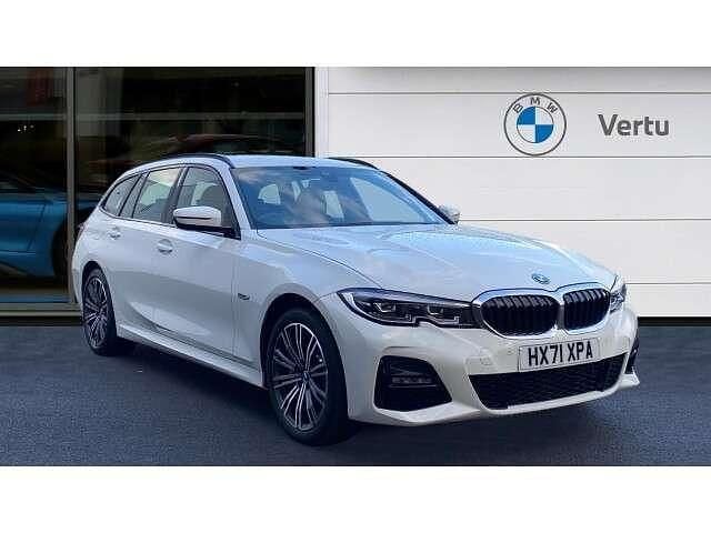 White Used 2021 BMW 330e M Sport Estate | £26,404 (Fair price) - Image 1/4