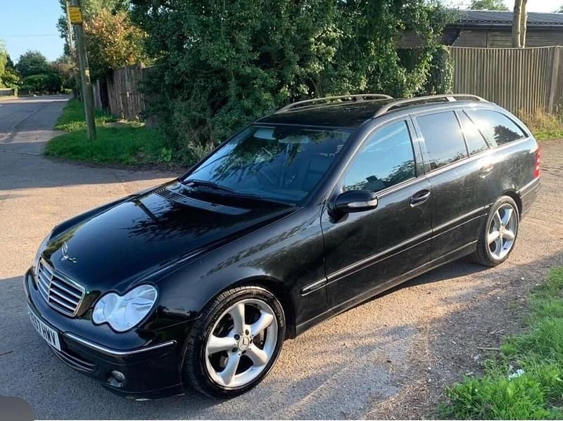 Used Mercedes C220 Avantgarde 2008 Black Estate