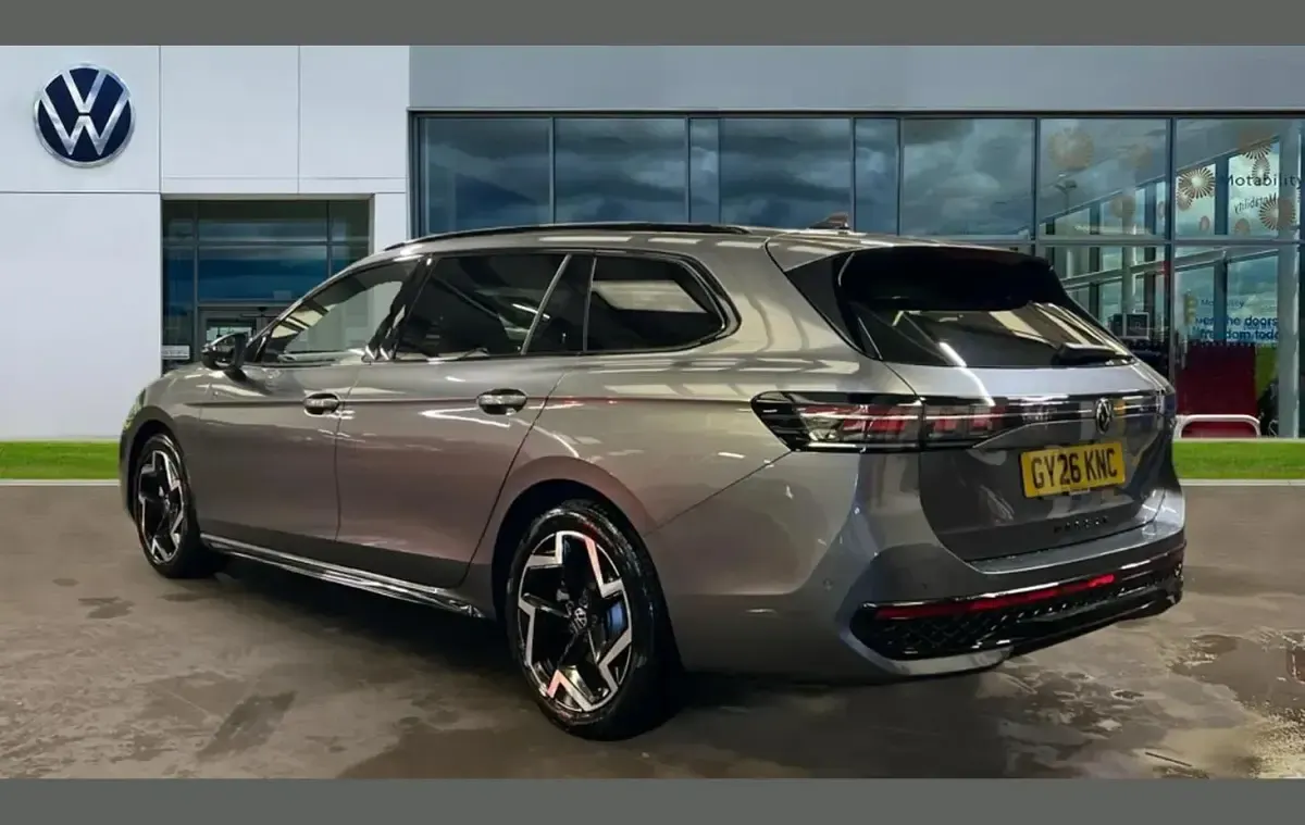 Novo VW Passat R-line 147 HP (108 kW) 2026 Cinzento Carrinha