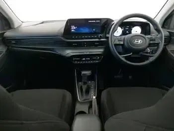 Used Hyundai i20 Premium 100 HP (73 kW) 2024 Grey Hatchback