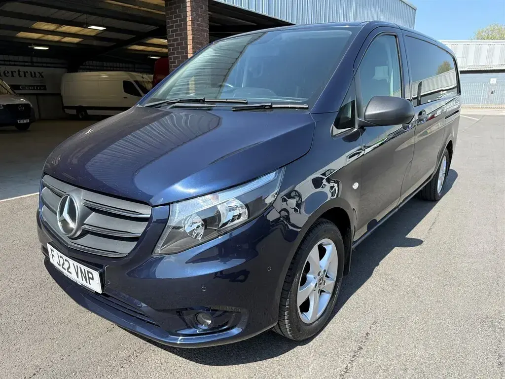 Used Mercedes Vito Premium 2022 Blue Van
