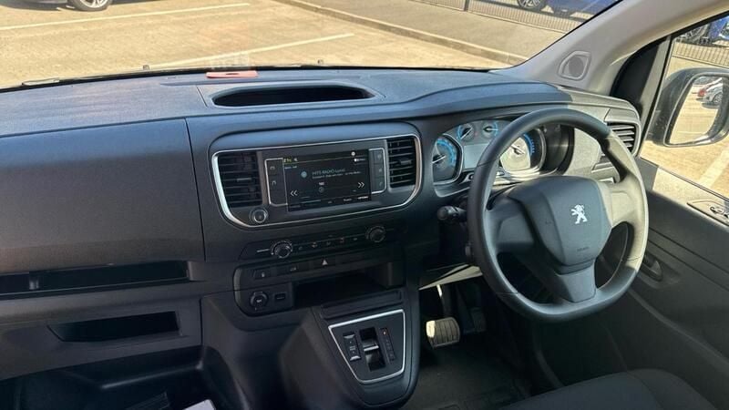 Grey New 2024 Peugeot e-Expert Premium Van | £20,495 (Fair price) - Image 1/4