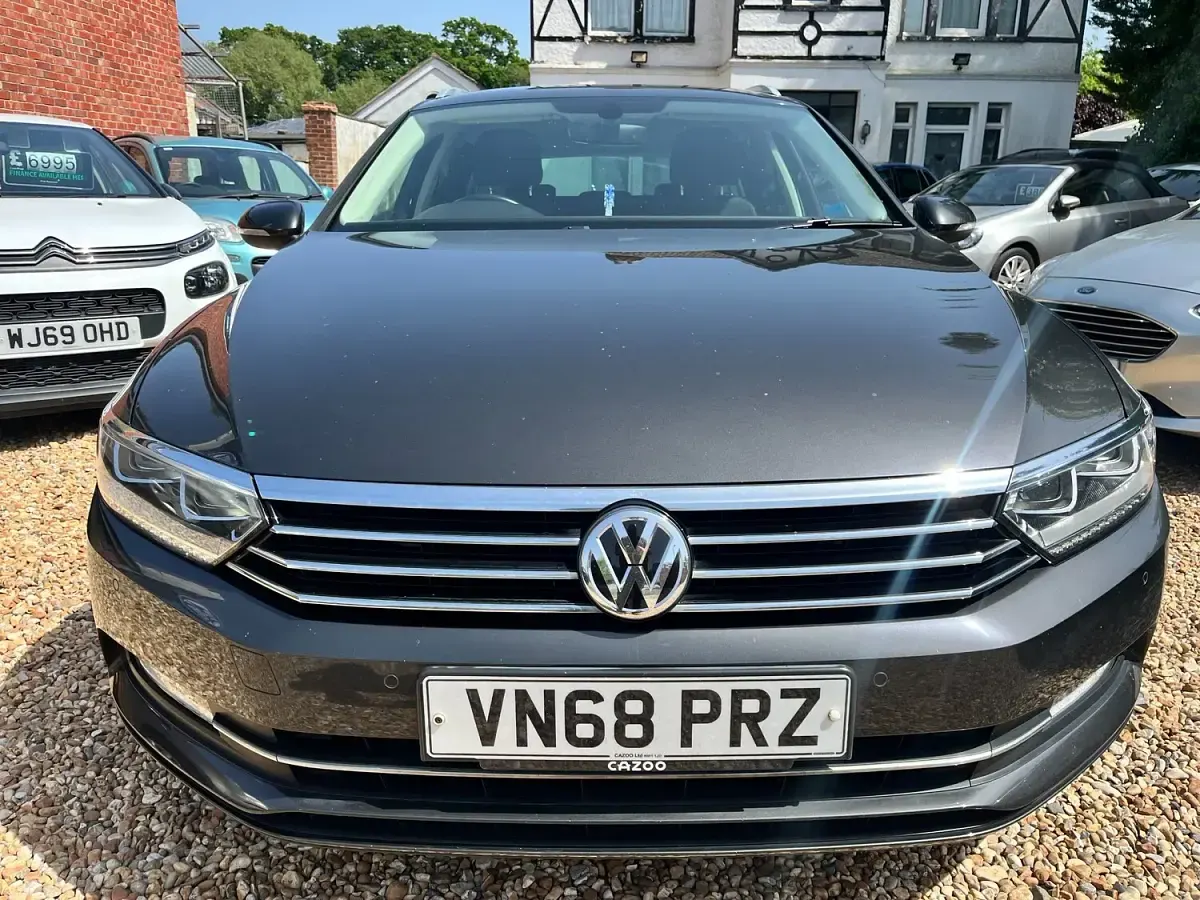 Used VW Passat Business 150 HP (110 kW) 2018 Grey Estate