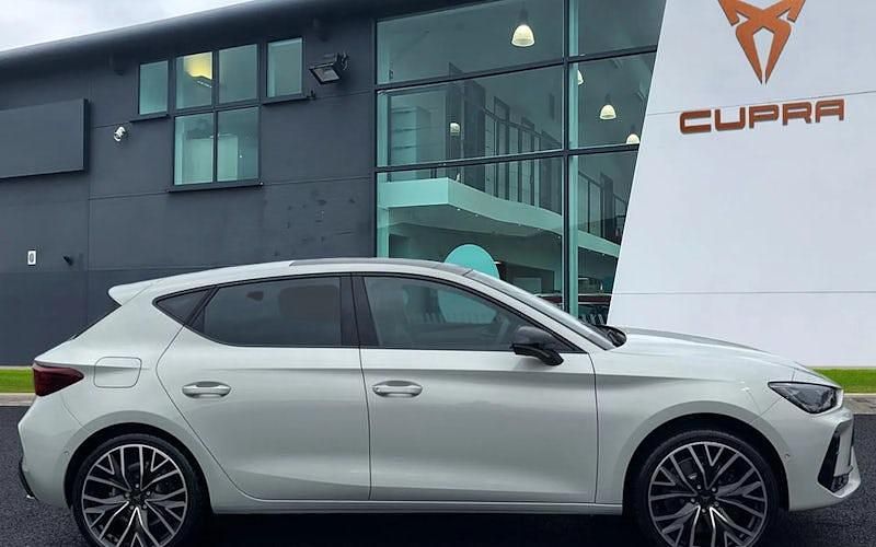 New Cupra Leon VZ2 272 HP (200 kW) 2026 Grey Hatchback