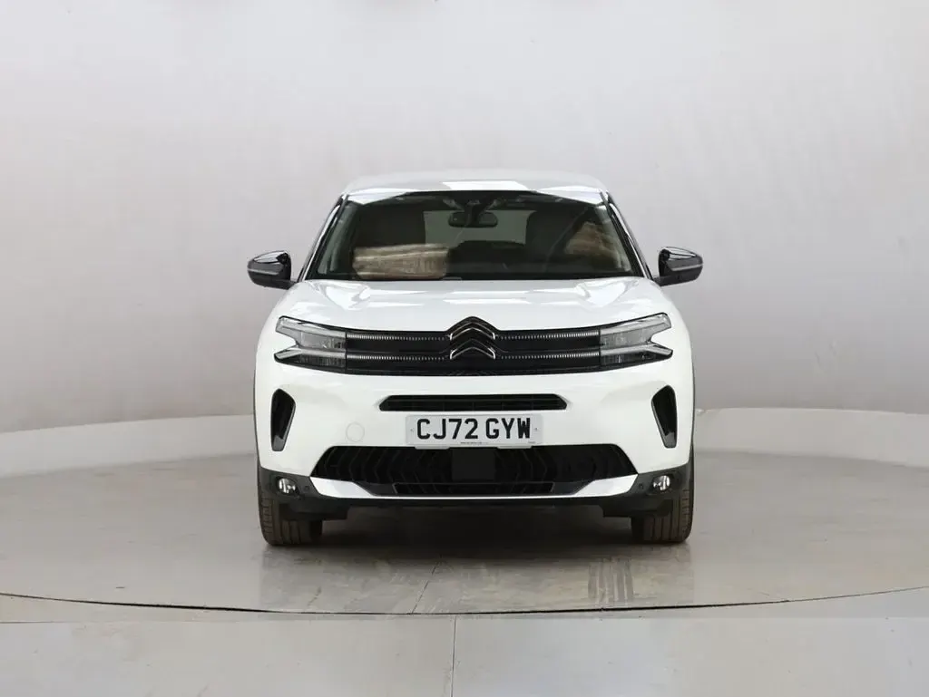 Used Citroën C5 PureTech 130 HP (95 kW) 2023 White Hatchback