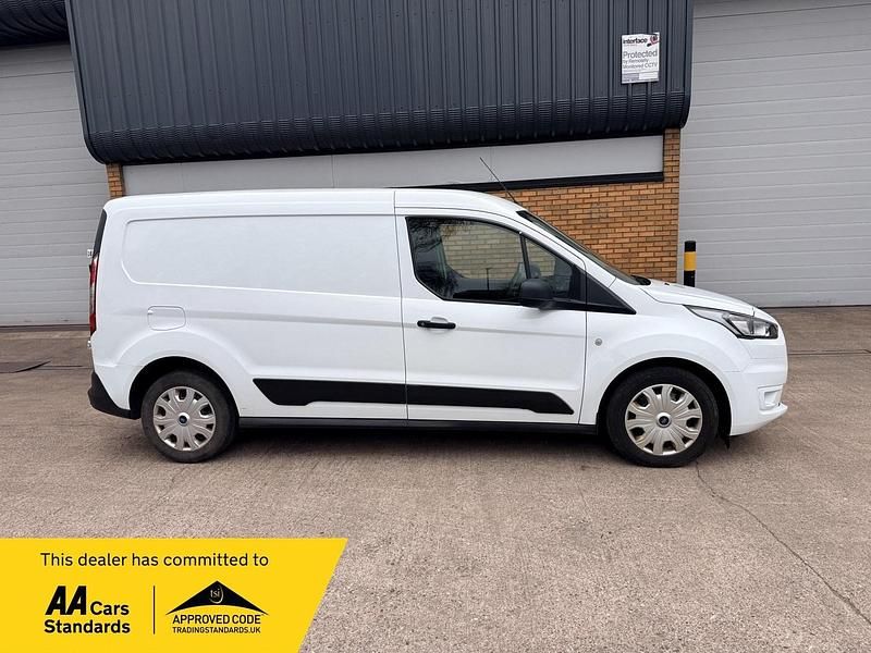Used Ford Transit Connect Trend 100 HP (73 kW) 2021 White MPV