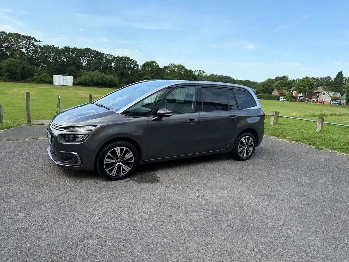 Used Citroën Grand C4 Picasso Feel 130 HP (95 kW) 2018 Grey MPV