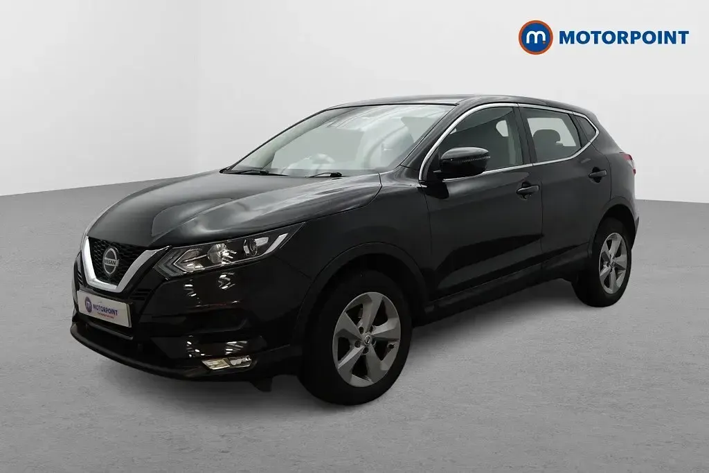 Used Nissan Qashqai Acenta Premium 140 HP (102 kW) 2019 Black SUV