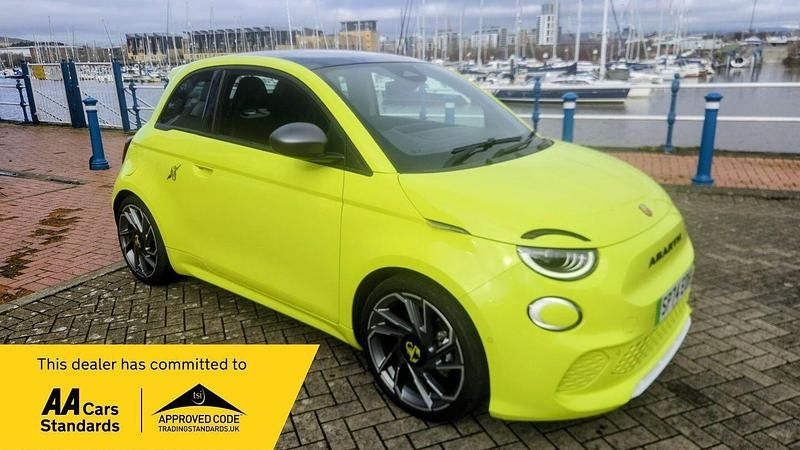 Used Abarth 500e Turismo 114 kW (155 HP) 2024 Green Hatchback