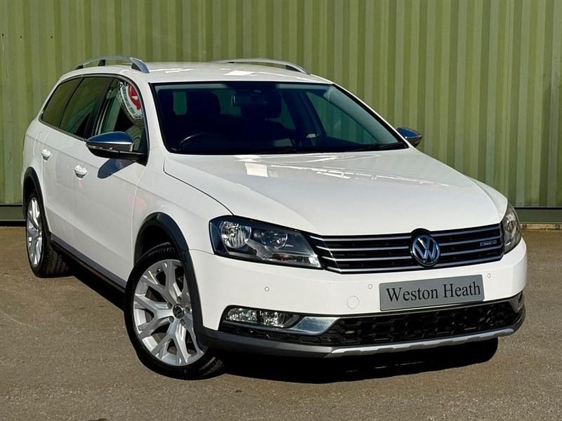 Used VW Passat 2014 White Estate