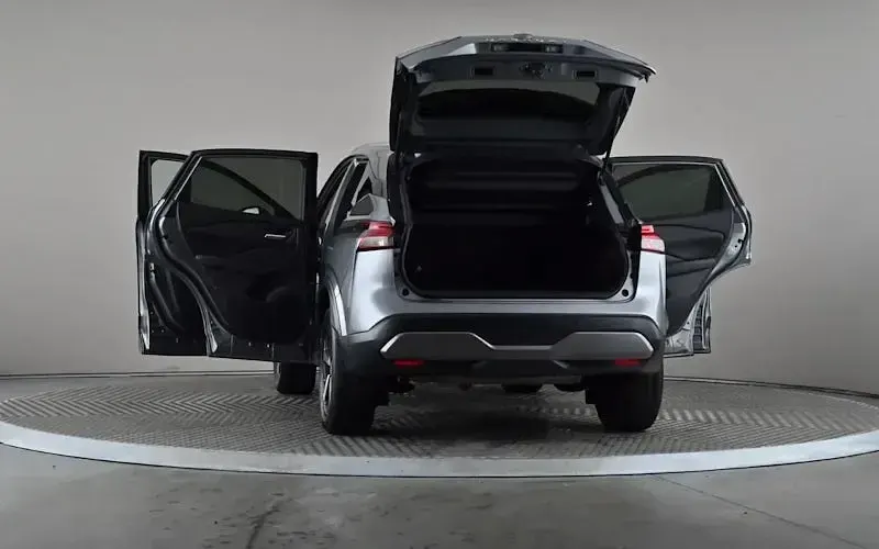 Used Nissan Qashqai N-Connecta 158 HP (116 kW) 2023 Grey SUV