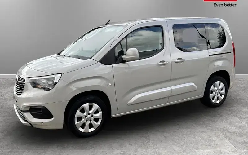 Używany Vauxhall Combo 131 KM (96 kW) 2020 Minivan