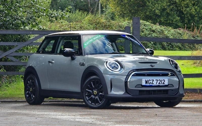 Used 2023 Mini Cooper Level 1 Hatchback | £12,975 (Good price) - Image 1/4