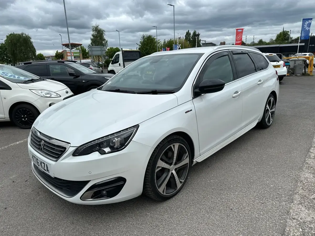 Second-hand Peugeot 308 SW GT-line 150 CP (110 kW) 2016 Alb Break