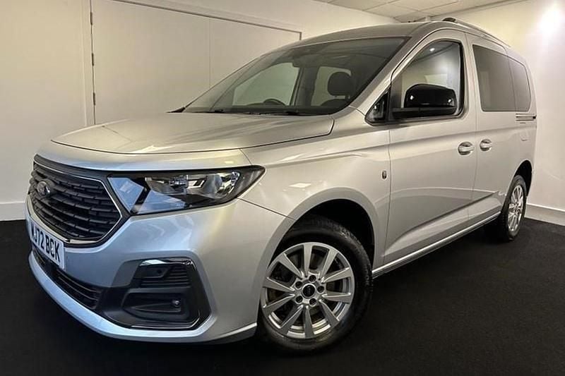 Silver Used 2022 Ford Tourneo Connect Titanium MPV | £20,990 (Fair price) - Image 1/1