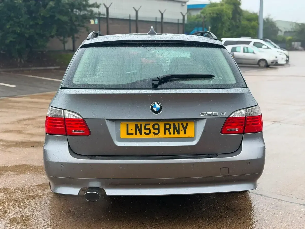 Used BMW 520 2009 Grey Estate
