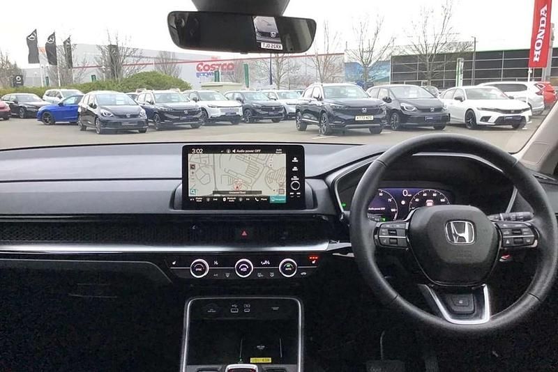 Used Honda CR-V Elegance 184 HP (135 kW) 2025 White SUV