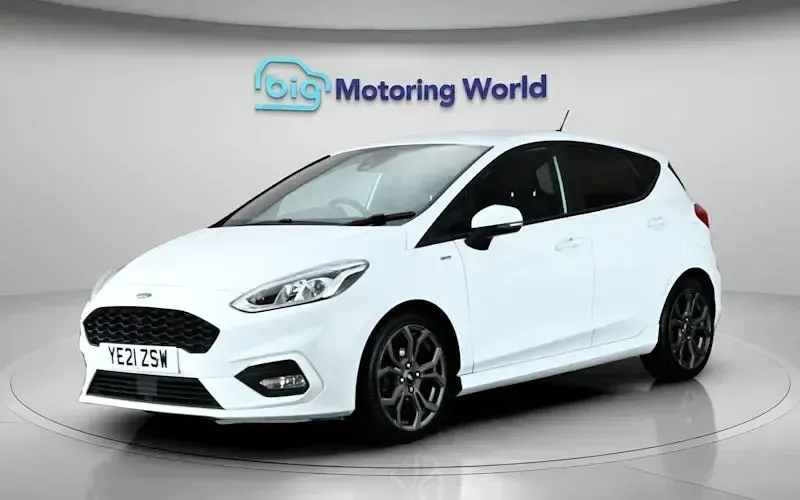 Used Ford Fiesta ST-Line 125 HP (91 kW) 2021 White Hatchback