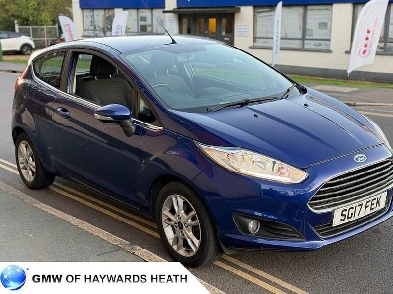 Used Ford Fiesta Zetec 82 HP (60 kW) 2017 Blue Hatchback