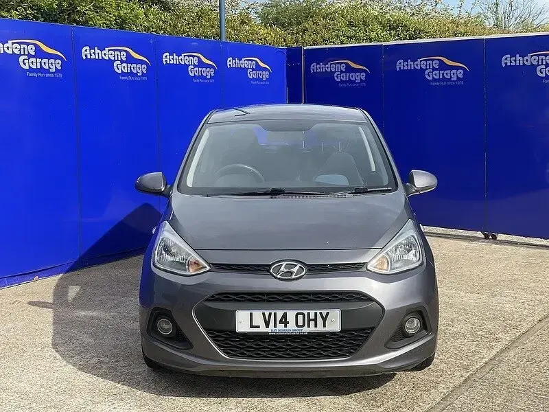 Used Hyundai i10 SE 87 HP (63 kW) 2014 Grey Hatchback