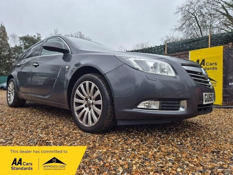 Used Vauxhall Insignia Elite 2010 Grey Estate