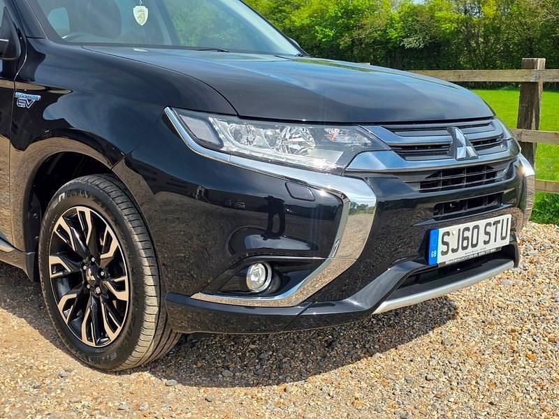 Used Mitsubishi Outlander P-HEV 2016 Black
