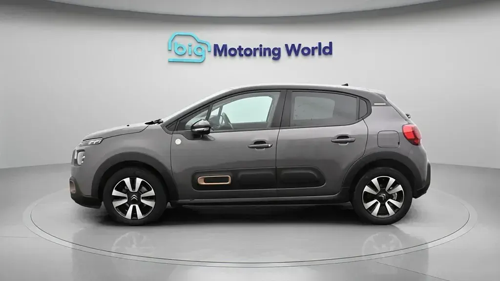 Usado Citroën C3 PureTech 110 HP (80 kW) 2023 Cinzento Citadino
