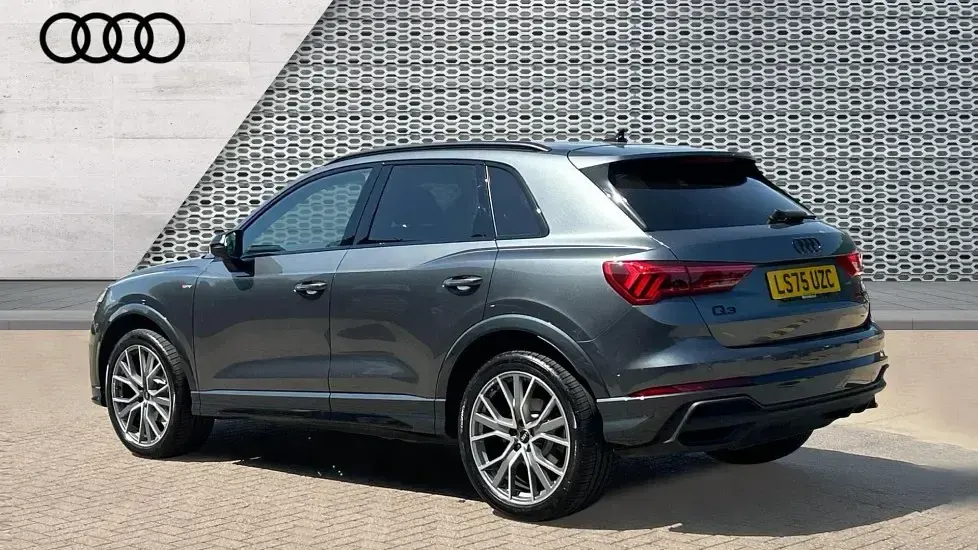 Used Audi Q3 Black Edition 150 HP (110 kW) 2025 Grey SUV