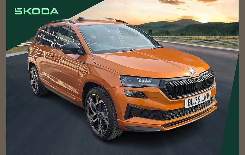 New Skoda Karoq SportLine 190 HP (139 kW) 2025 Orange SUV